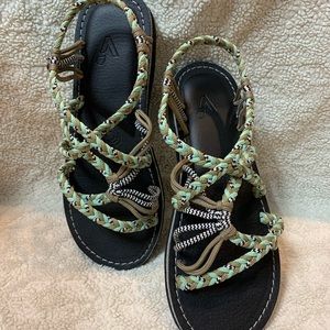Vines Islandwear Sandals